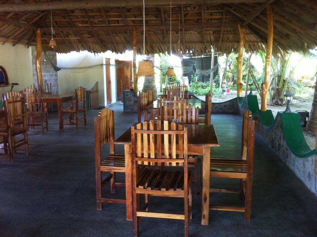 Fishermens Lodge & Restaurant Ranna 외부 사진